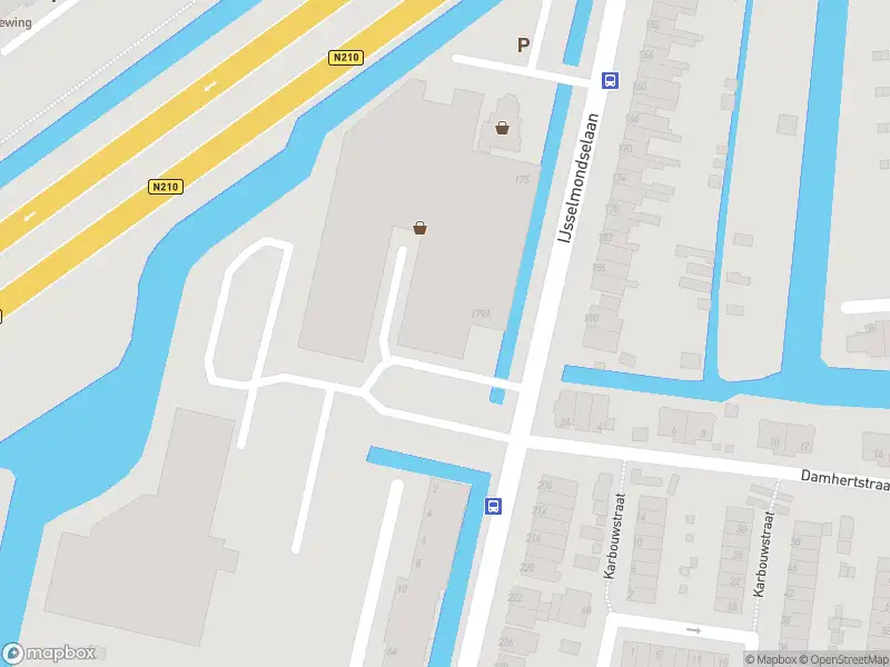 Ambulance met grote spoed naar de IJsselmondselaan in Rotterdam