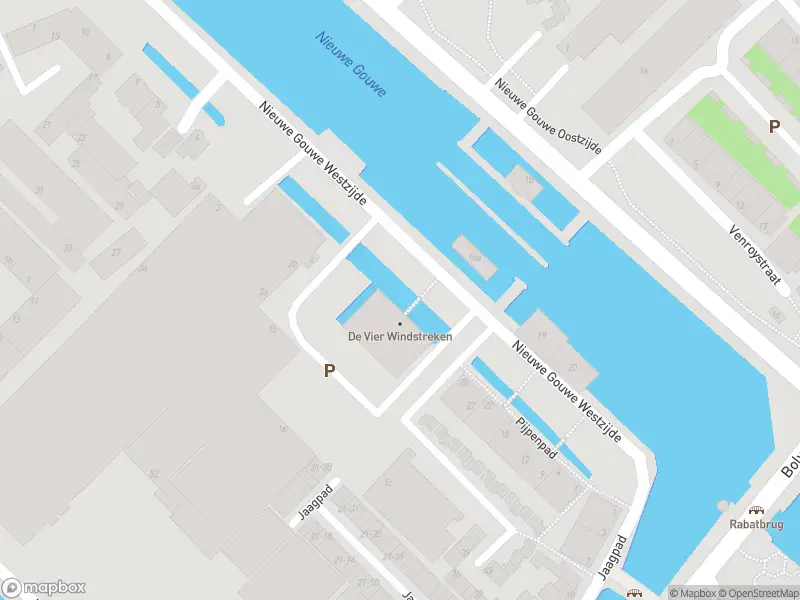 Ambulance met gepaste spoed naar de Nieuwe Gouwe W.Z. in Gouda