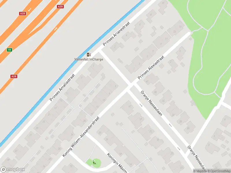 Brandweer met grote spoed naar de Koning Willem-Alexanderstraat in Zwolle vanwege gebouwbrand