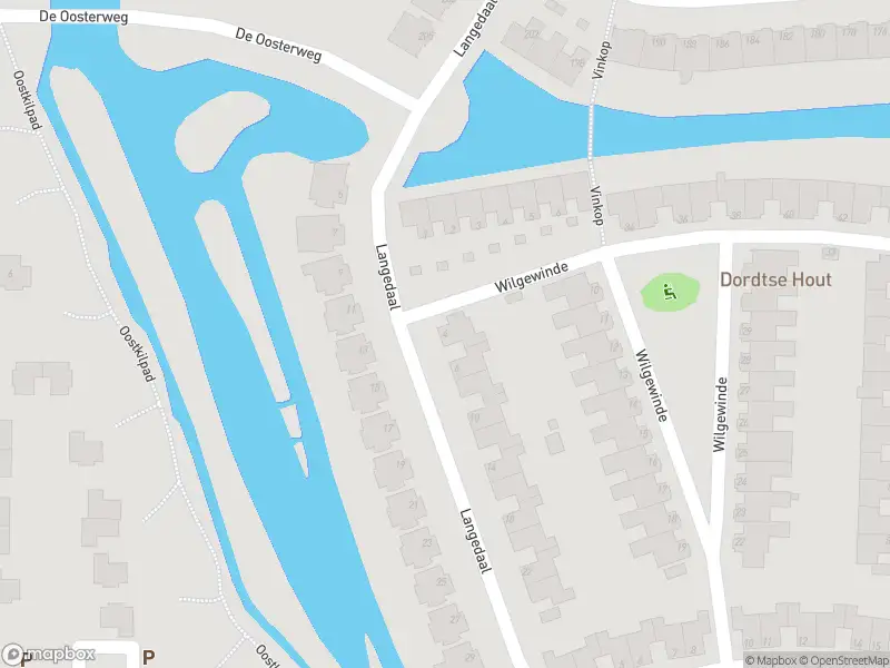 Ambulance met grote spoed naar de Langedaal in Dordrecht