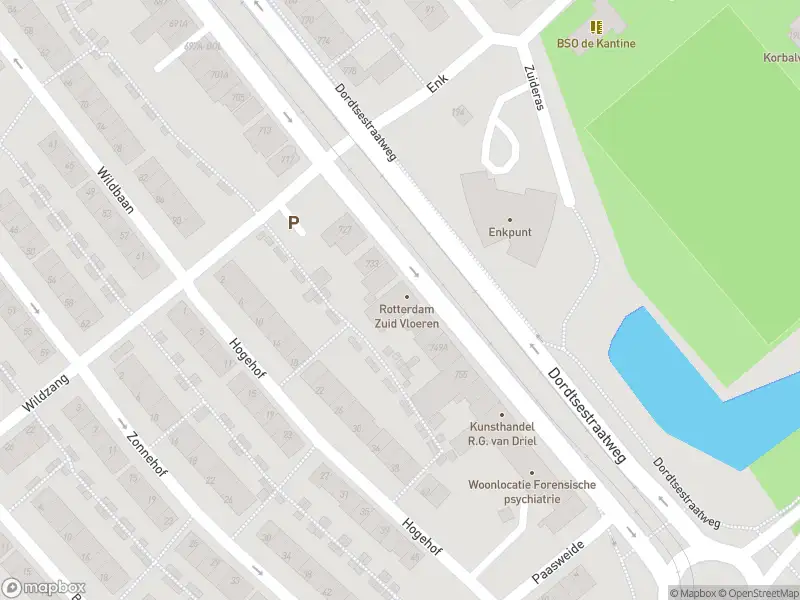 Ambulance met grote spoed naar de Dordtsestraatweg in Rotterdam