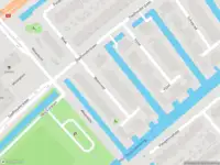 Ambulance met gepaste spoed naar de Hans Ecklplein in Meerburg