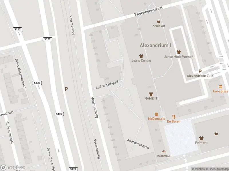 Ambulance met gepaste spoed naar de Voermanweg in Rotterdam