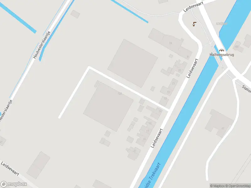 Ambulance met gepaste spoed naar de Leidsevaart in Lisse