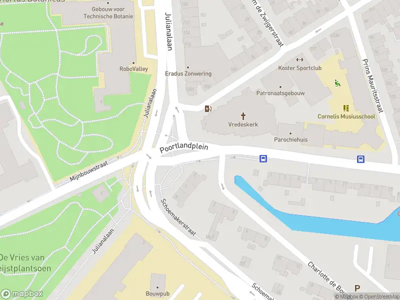 Ambulance met gepaste spoed naar de Poortlandplein in Delft