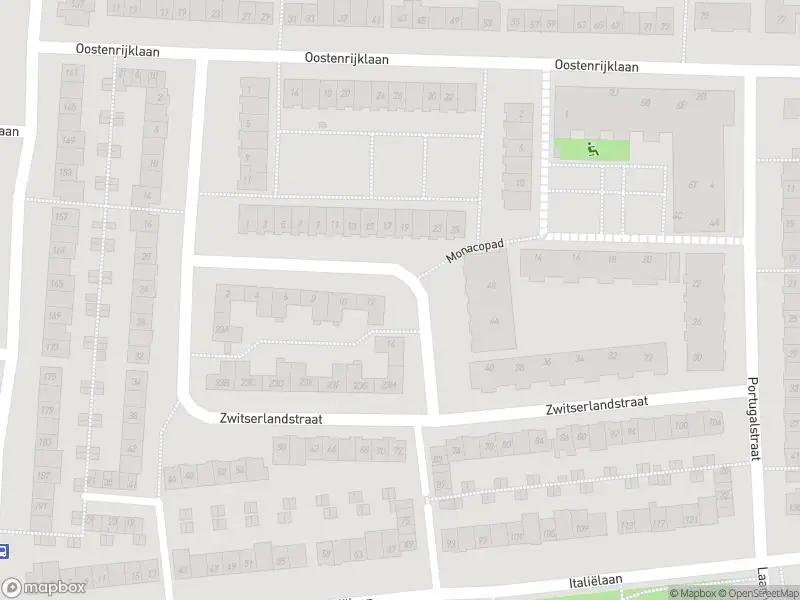 Brandweer met gepaste spoed naar de Oostenrijklaan in Haarlem vanwege een buitenbrand
