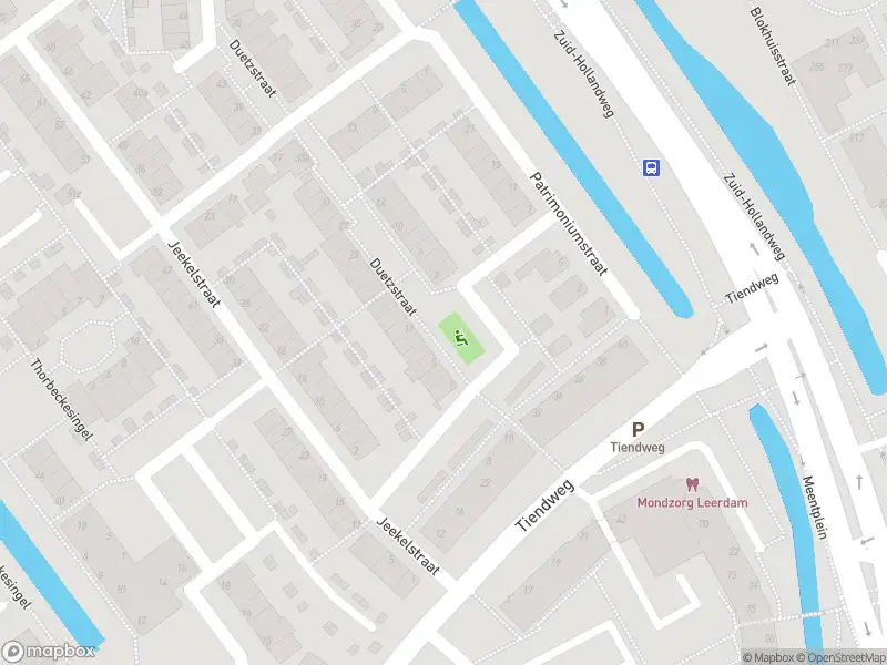 Ambulance met grote spoed naar de Duetzstraat in Leerdam