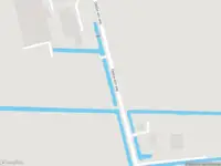 Brandweer met grote spoed naar de Oeble-om-wei in Warstiens vanwege een buitenbrand