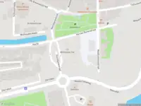 Politie naar de Rechtbankstraat in Tiel vanwege aanrijding met letsel