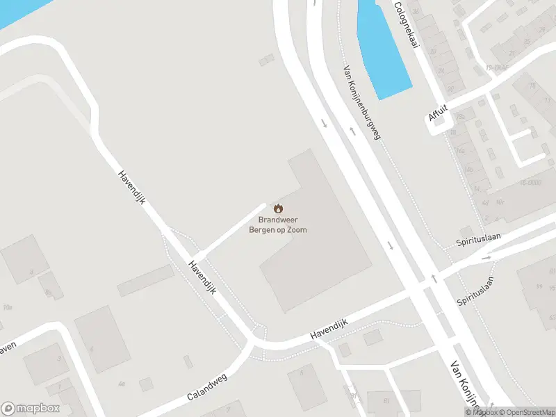 Brandweer met gepaste spoed naar de Havenplein in Bergen op Zoom