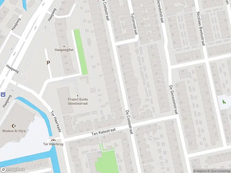 Ambulance met gepaste spoed naar de Potgieterlaan in Leiden