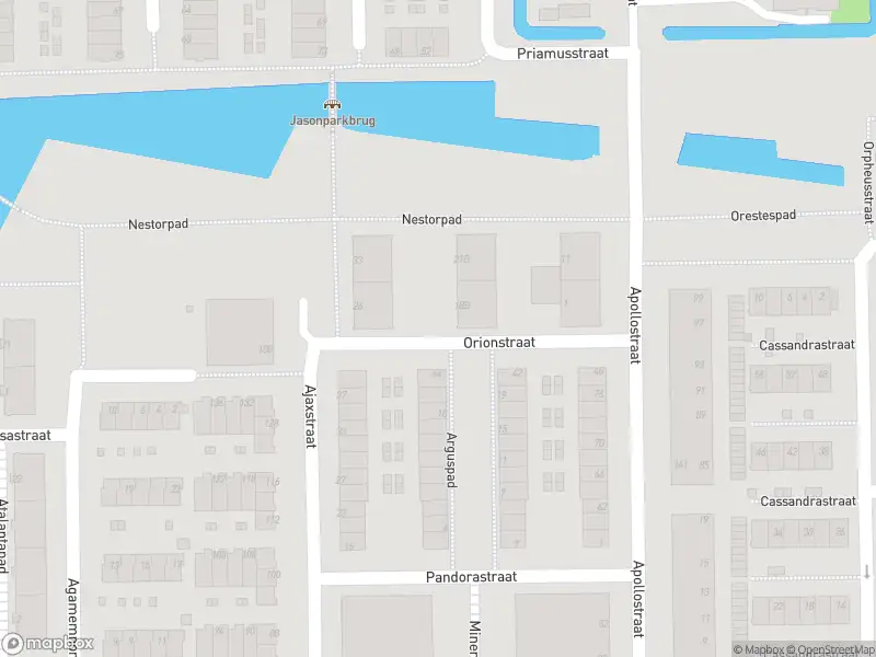 Ambulance met gepaste spoed naar de Orionstraat in Rotterdam