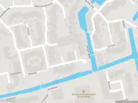 Ambulance met grote spoed naar de Nonnenakker in Weesp