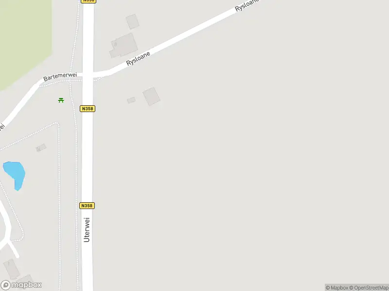 Brandweer en politie met grote spoed naar de Uterwei in Surhuizum vanwege grote brand