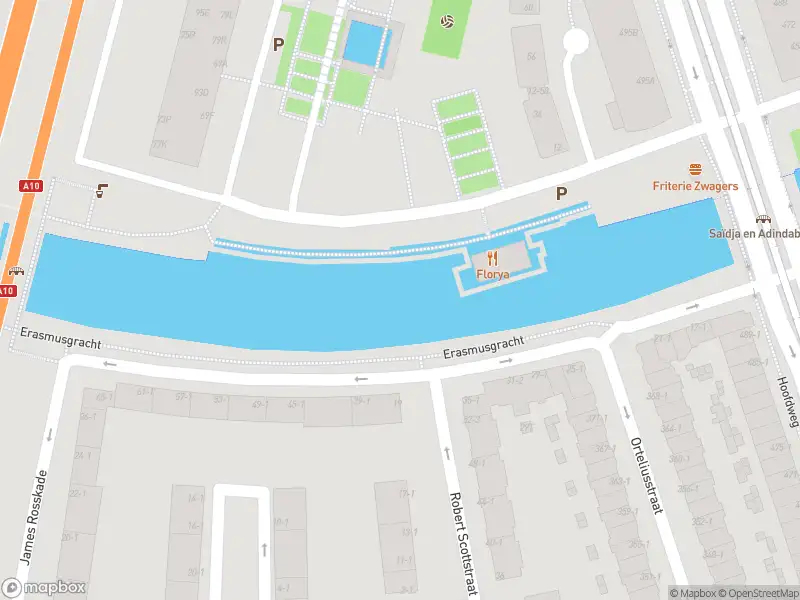 Ambulance met grote spoed naar de Erik de Roodestraat in Amsterdam