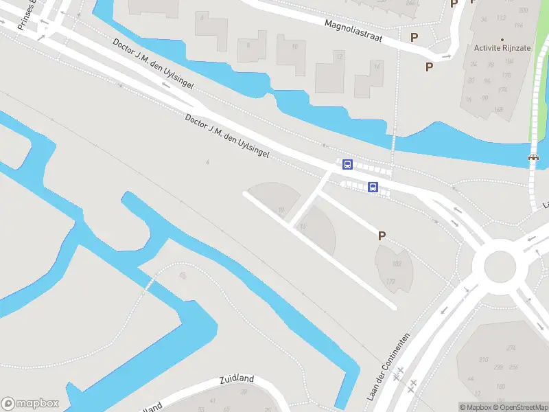 112 melding Brandweer met gepaste spoed naar de Dr. J.M. den Uylsingel in Alphen aan den Rijn vanwege een buitenbrand