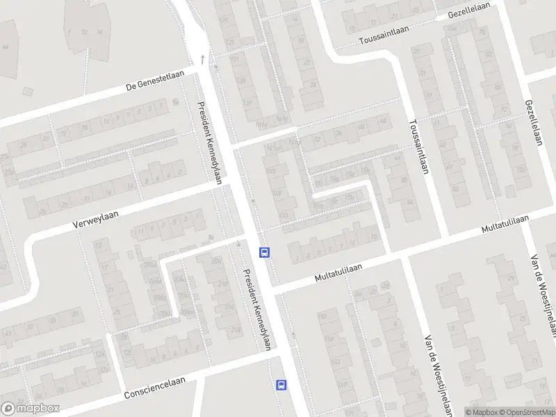 Brandweer en politie met grote spoed naar de President Kennedylaan in Roosendaal vanwege waarnemen gaslucht