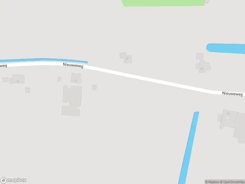 Ambulance en brandweer met gepaste spoed naar de Nieuweweg in Hillegom