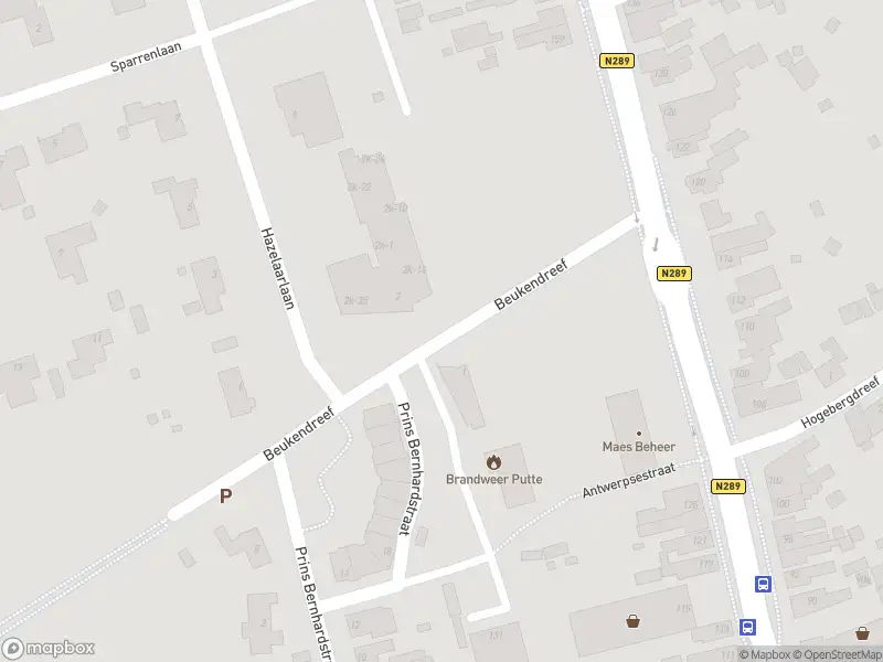 Brandweer met grote spoed naar de Beukendreef in Putte vanwege gebouwbrand