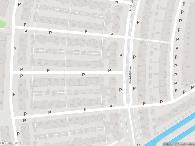 Ambulance met gepaste spoed naar de Yukonstraat in Purmerend