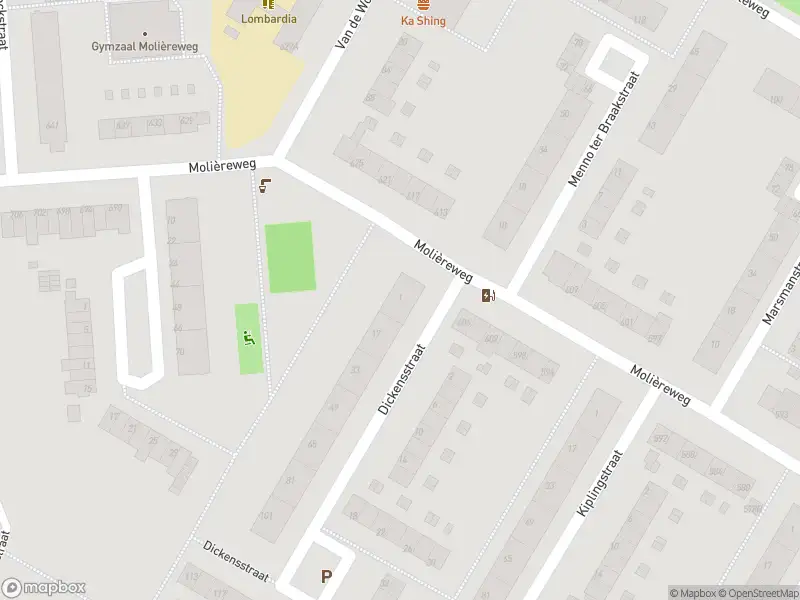 Ambulance met grote spoed naar de Dickensstraat in Rotterdam