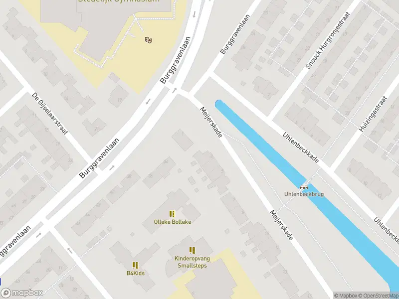 Brandweer met grote spoed naar de Meijerskade in Leiden vanwege gebouwbrand