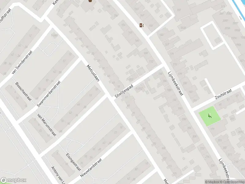 Brandweer met grote spoed naar de Stieltjespad in Eindhoven vanwege gebouwbrand