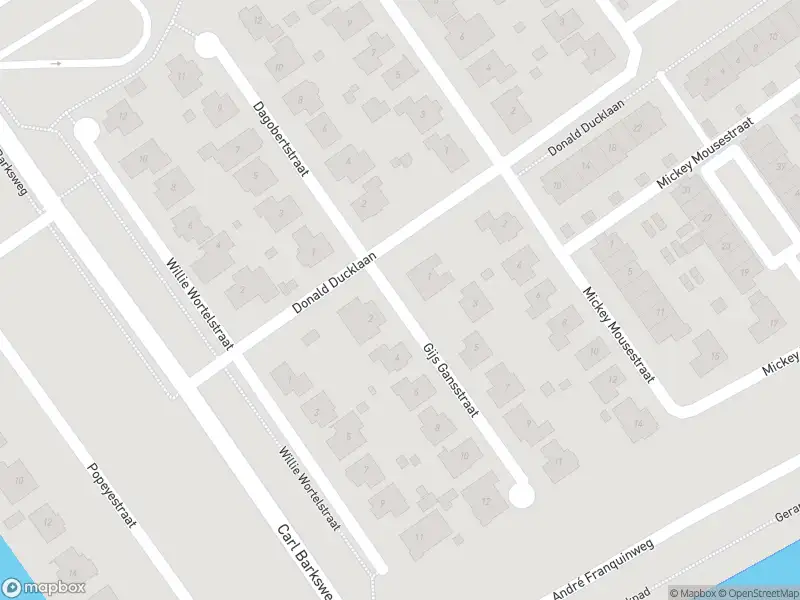 Brandweer met grote spoed naar de Gijs Gansstraat in Almere vanwege gebouwbrand