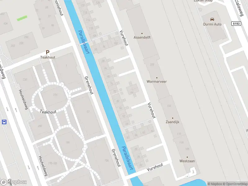 Brandweer met gepaste spoed naar de Vurehout in Zaandam vanwege een buitenbrand