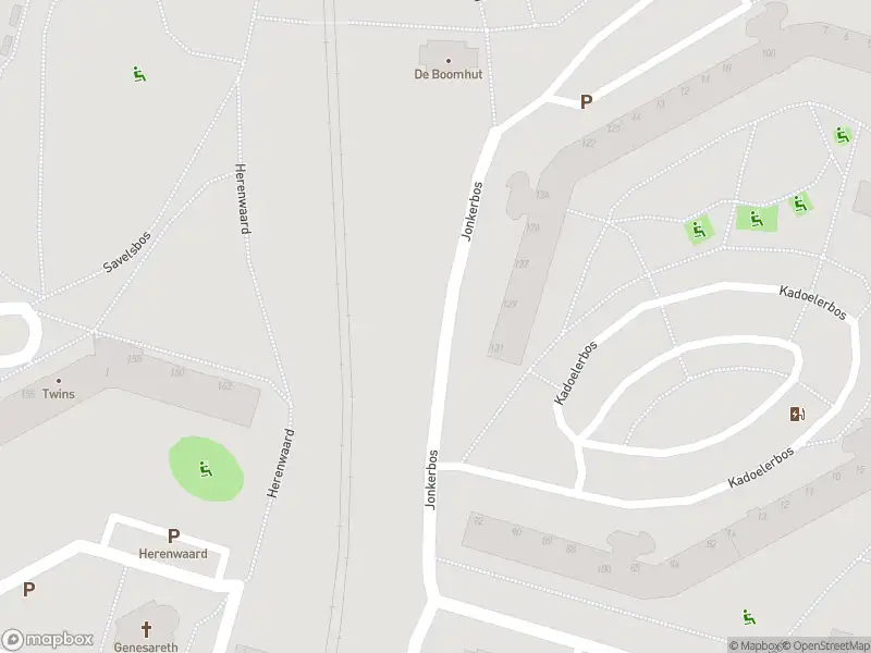 Ambulance met grote spoed naar de Scheveningsebos in Zoetermeer