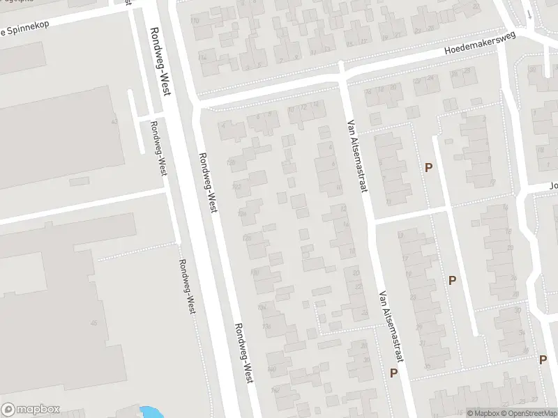 Brandweer met grote spoed naar de Van Kleffensstraat in Dokkum vanwege voertuigbrand