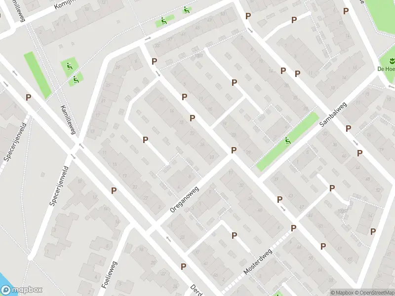 Brandweer met gepaste spoed naar de Laurierweg in Utrecht vanwege een buitenbrand