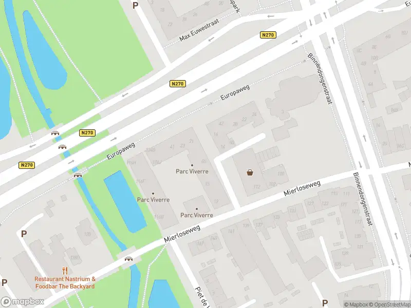 Brandweer met grote spoed naar de De Wieken in Helmond vanwege gebouwbrand