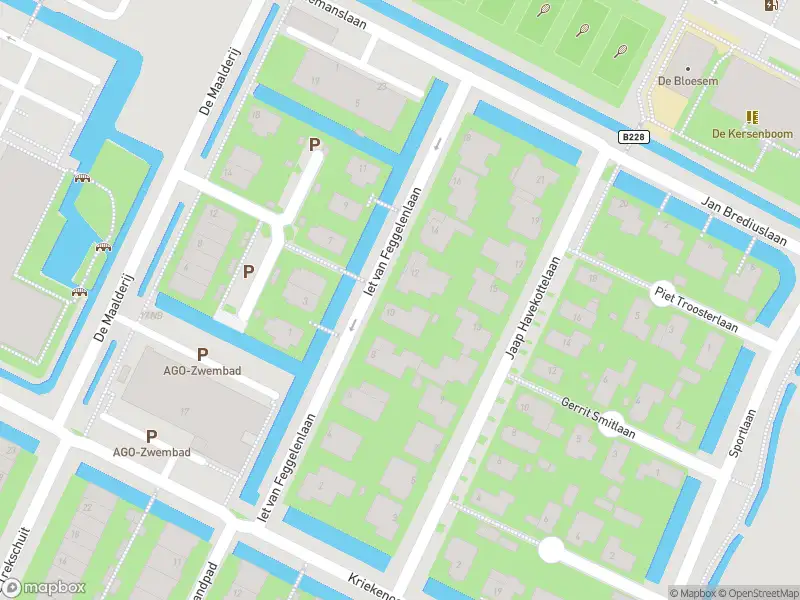 Brandweer met gepaste spoed naar de Iet van Feggelenlaan in Diemen