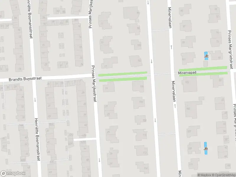 Brandweer met gepaste spoed naar de Prinses Marijkestraat in Amsterdam