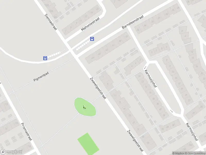 Brandweer met grote spoed naar de Zwavelgeelstraat in Almere vanwege een buitenbrand