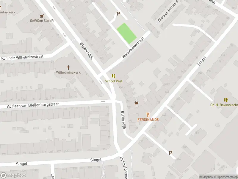 Ambulance met gepaste spoed naar de Blekersdijk in Dordrecht