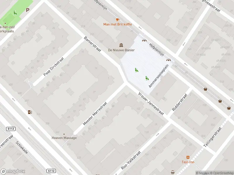 Brandweer met grote spoed naar de Meester Marrestraat in Rotterdam vanwege afhijsen patient