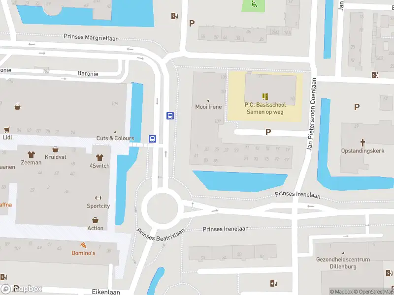 Ambulance met gepaste spoed naar de Juliana van Stolbergstraat in Alphen aan den Rijn