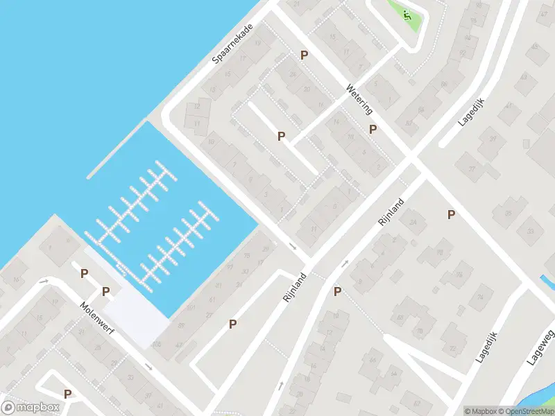 Ambulance en brandweer met gepaste spoed naar de Spaarnekade in Spaarndam