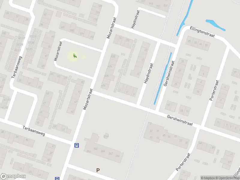 Brandweer met gepaste spoed naar de Haydnstraat in Roermond vanwege een buitenbrand