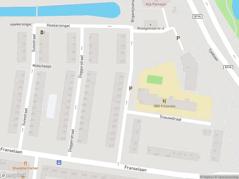 Ambulance met grote spoed naar de Brigantijnstraat in Rotterdam