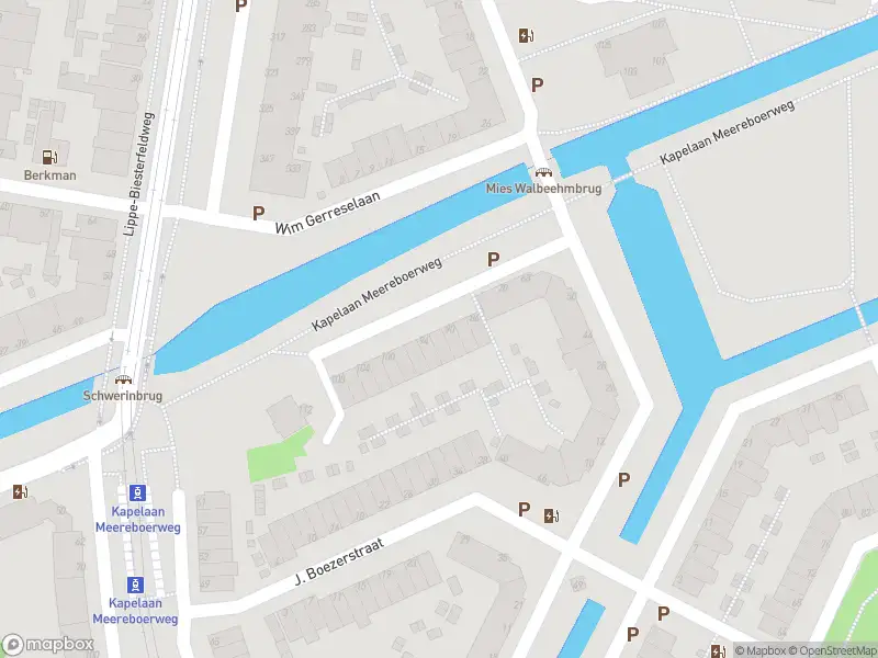 Brandweer met gepaste spoed naar de J.J. Heggestraat in 's-Gravenhage