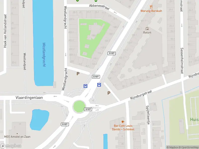 Brandweer met gepaste spoed naar de Aalsmeerplein in Amsterdam