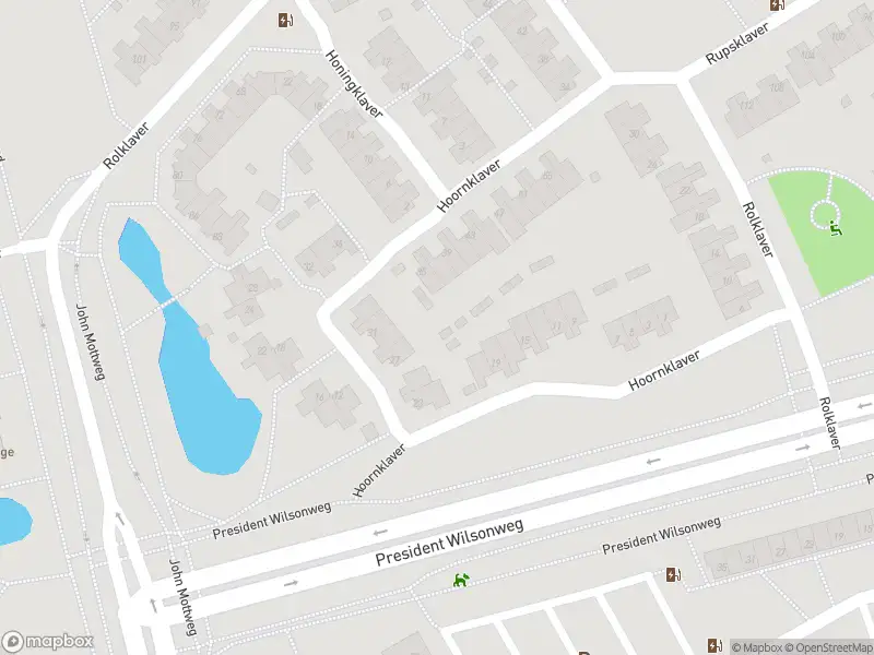 Ambulance met grote spoed naar de Hoornklaver in Rotterdam