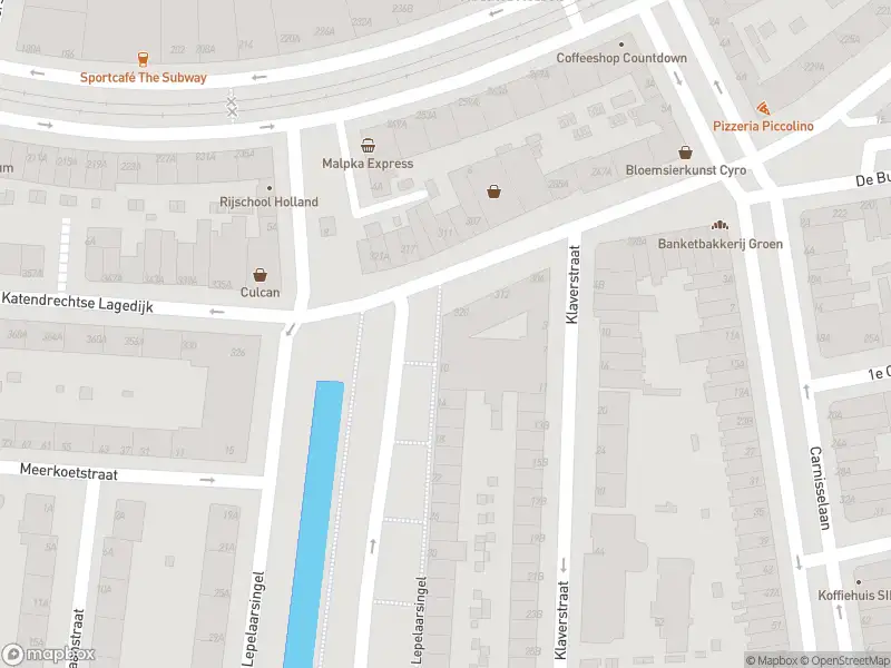 Ambulance met gepaste spoed naar de Lepelaarsingel in Rotterdam