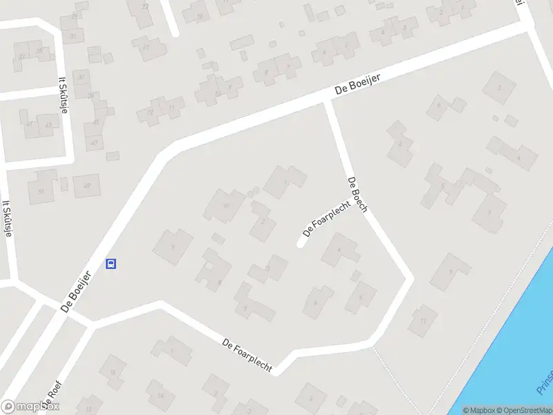 Brandweer met grote spoed naar de De Foarplecht in Grou vanwege gebouwbrand