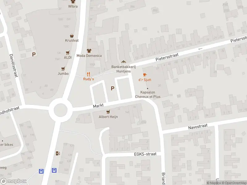 Brandweer met gepaste spoed naar de Markt in Landgraaf vanwege een liftopsluiting