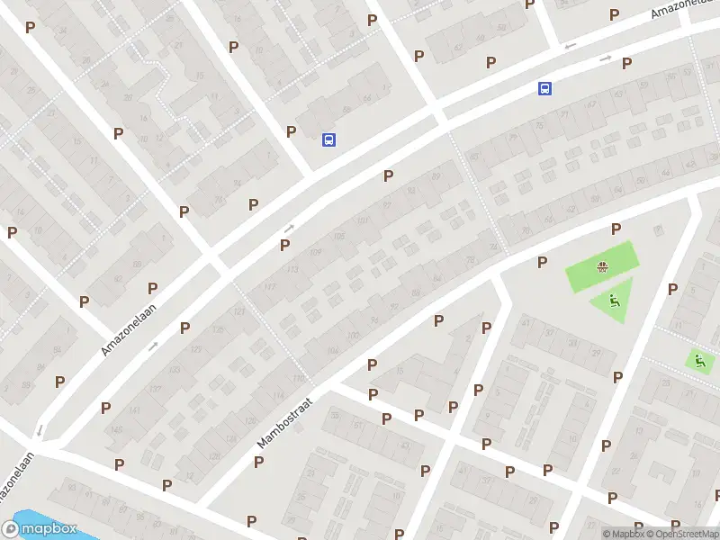 Ambulance met grote spoed naar de Barbadosstraat in Purmerend