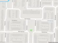 Brandweer met grote spoed naar de Operastraat in Barendrecht vanwege gebouwbrand